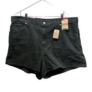 New Levi’s High Waisted Mom Shorts in Washed Black Size 20W NWT